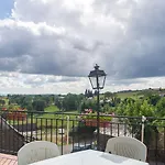 Bon Aubrac Pour 12 Personnes Holiday home *