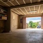 Holiday home Bon Aubrac Pour 12 Personnes Les Hermaux
